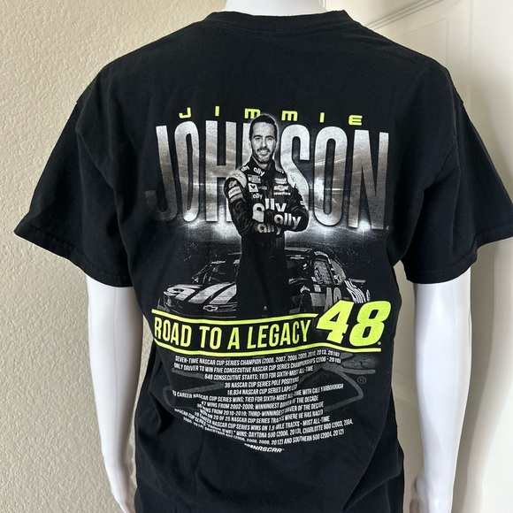 Jimmie Johnson Nascar Black 2020 Legacy Tee Shirt  #48 Size Medium - Picture 3 of 7